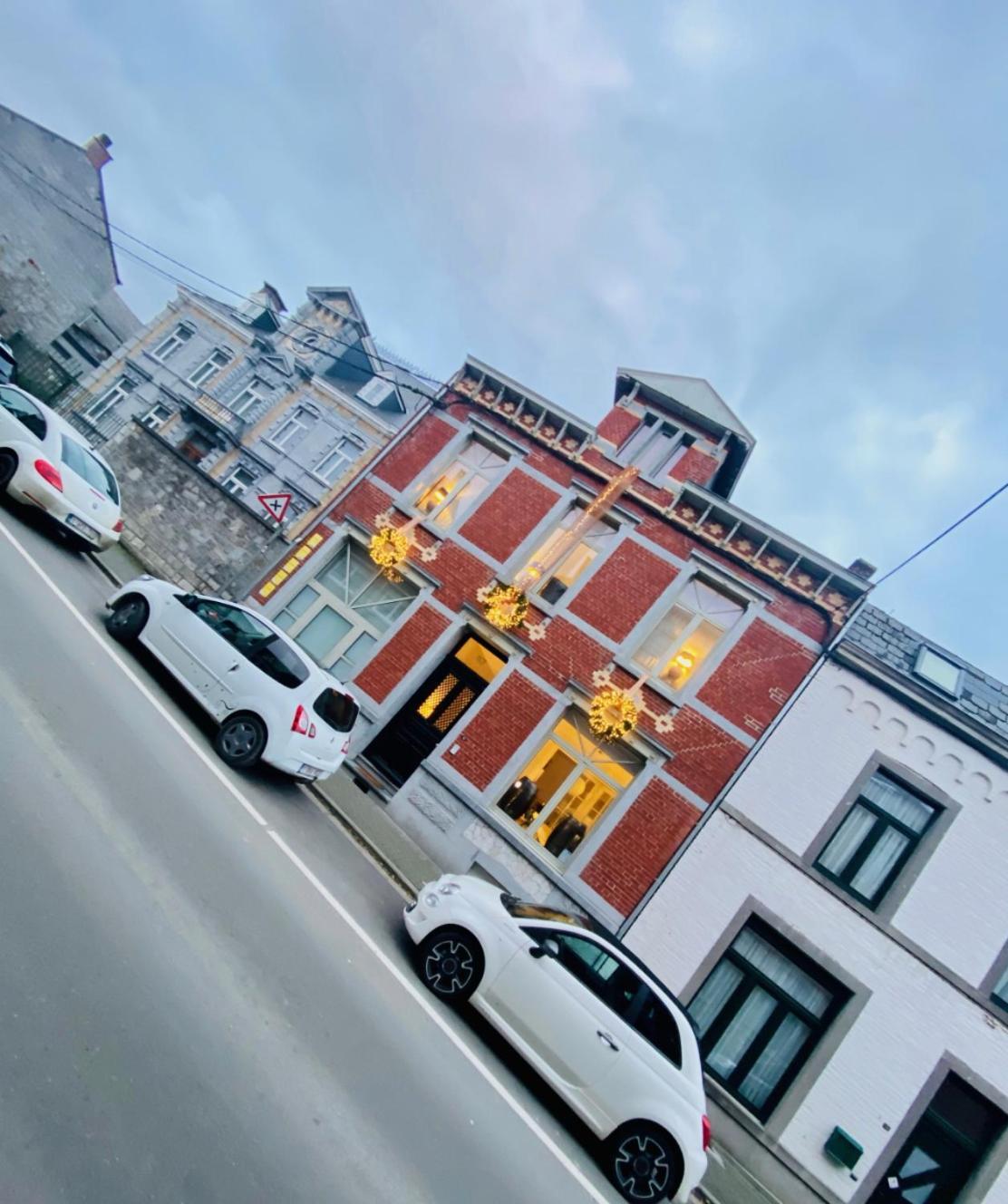 Hotel Vcb Ciney Centre-Ville Exterior photo